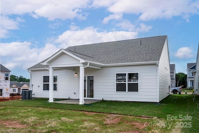 4112 Bolo Dr, Charlotte, NC 28215 - photo 2