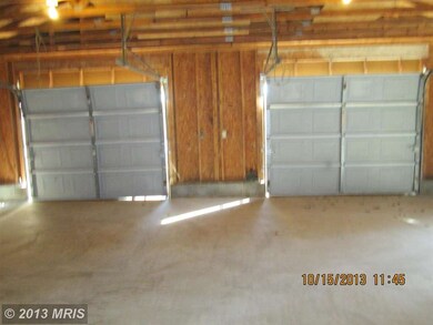 1371 Henshaw Rd, Bunker Hill, WV 25413 - photo 6