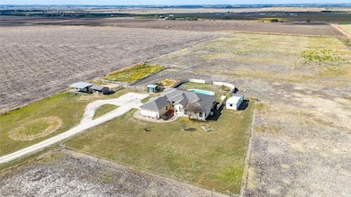 15620 Harry Lind Rd, Elgin, TX 78621 - photo 3