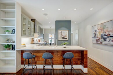 832 Columbia St, Houston, TX 77007 - photo 7