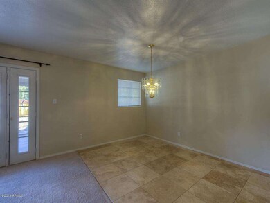 006_Dining Room