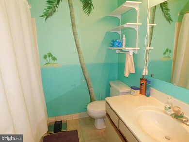 12889C Grays Pointe Rd unit C, Fairfax, VA 22033 - photo 4