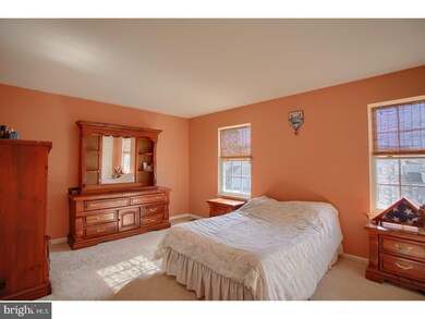 975 Chestnut St, Honey Brook, PA 19344 - photo 6