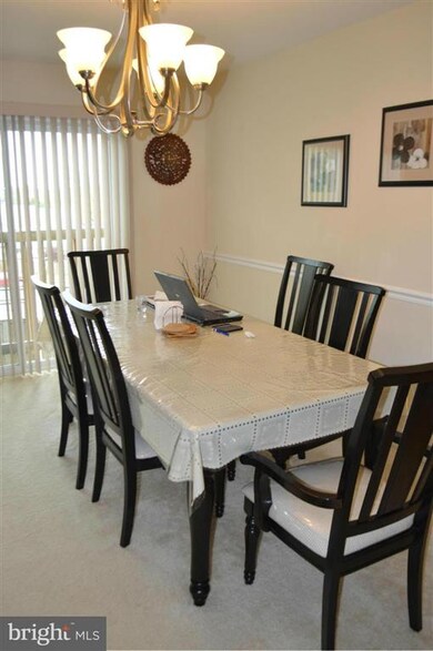 2941 Wetherburn Ct, Woodbridge, VA 22191 - photo 6