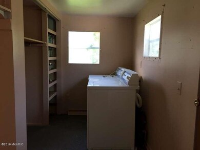 Laundry & Side Porch