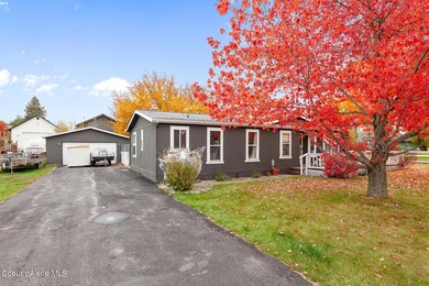 685EDakotaAve-3