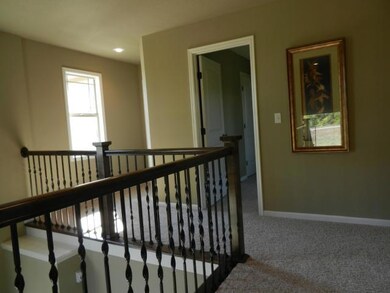 nice wide hallway!