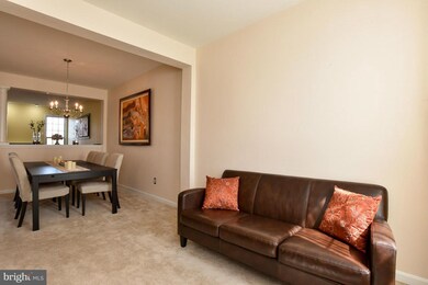 42588 Chisholm Dr, Broadlands, VA 20148 - photo 5