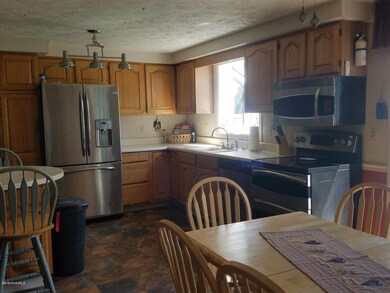 kitchen2