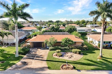 732 Sesame Ct, Cape Coral, FL 33904 - photo 3