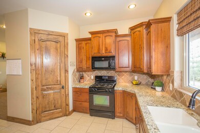 5511 Country Club Dr, Farmington, NM 87402 - photo 3