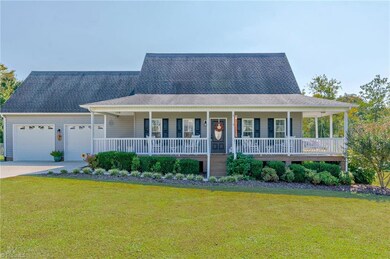 2470 Linnie Ct, Asheboro, NC 27205 - photo 2