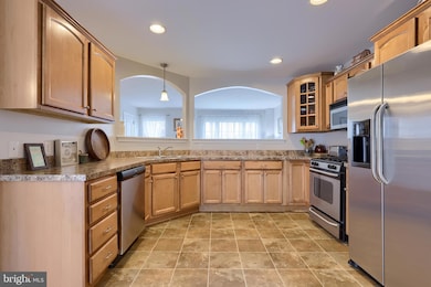 400 Carriage Ln unit 400, Red Lion, PA 17356 - photo 2