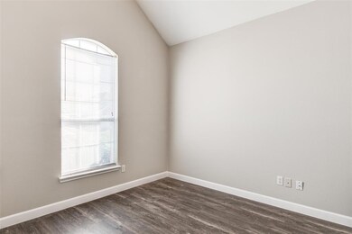 7101 Michael Dr, North Richland Hills, TX 76182 - photo 5