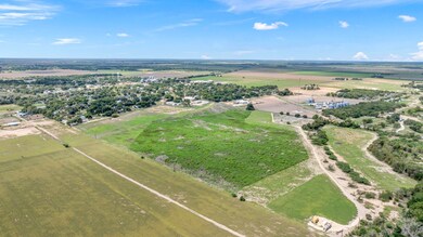273 County Road 585, Lacoste, TX 78039 - photo 3