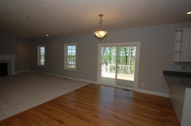 15 Colleen Cir unit 70, Hooksett, NH 03106 - photo 2