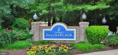 6421 Towncrest Ct W, Frederick, MD 21703 - photo 2