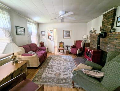 1573 US Route 5 S, Barnet, VT 05821 - photo 5