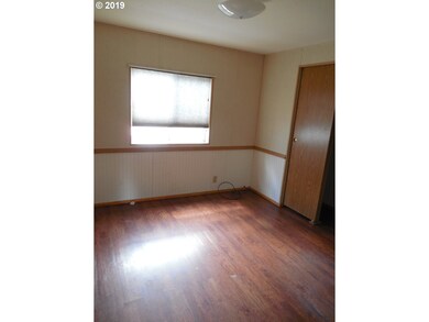 300 Gover Ln, Halfway, OR 97834 - photo 7