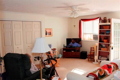 63 Ardis Ln unit A, Hendersonville, NC 28792 - photo 4