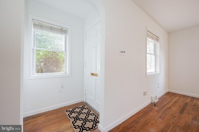 717 Woodsedge Rd, Wilmington, DE 19804 - photo 2