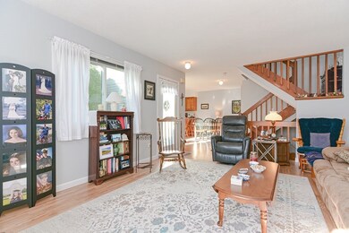 15 Manor House Ln unit 15, Uxbridge, MA 01569 - photo 4