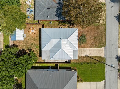 Array_21702PompanoAve-14