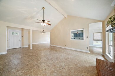 8118 Town Creek Dr, Houston, TX 77095 - photo 3