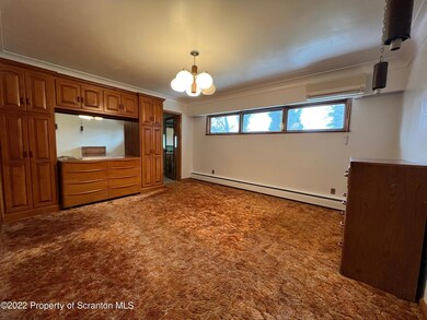 10 Butler St, Old Forge, PA 18518 - photo 7