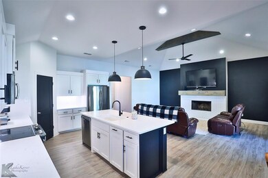 6426 Stadium Dr, Abilene, TX 79606 - photo 5