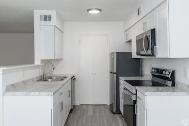 1000 River Bend Dr unit B1-0328, Lancaster, TX 75146 - photo 4