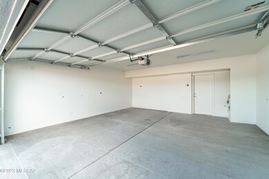 PVhomes_18-1041