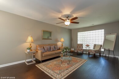 17550 Winston Dr, Country Club Hills, IL 60478 - photo 2