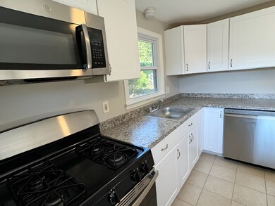 13 Jersey Dr, Worcester, MA 01606 - photo 5