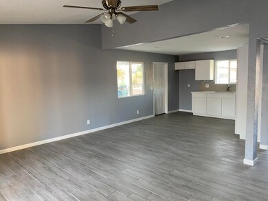3311 W Lupine Ave 10
