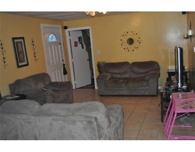 100 Phillips St unit 102, Methuen, MA 01844 - photo 6