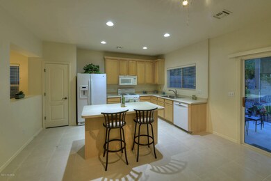 Upgraded kitchen cabinets