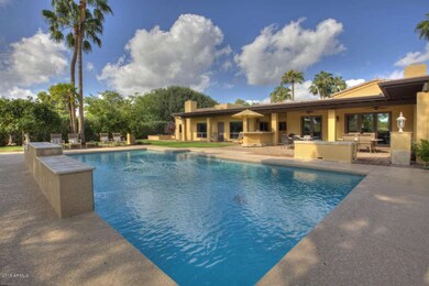 Sparklng Pool