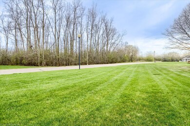 1380 Sunset Blvd, Flint, MI 48507 - photo 4