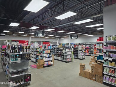 2100 S Columbia Rd, Grand Forks, ND 58201 - photo 3