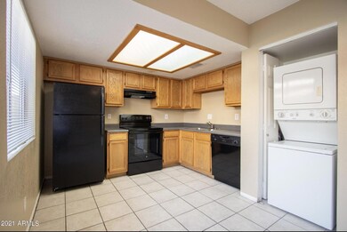 2847 N 46th Ave unit 17, Phoenix, AZ 85035 - photo 3