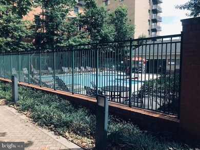 2203 12th Ct N unit 33, Arlington, VA 22201 - photo 2