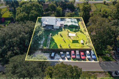 937 Saint Clair St, Houston, TX 77088 - photo 4