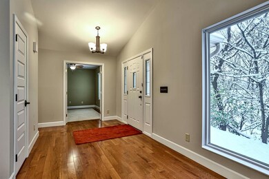 2549 Champions Way, Crestview Hills, KY 41017 - photo 5