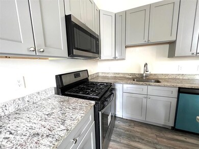 374 W Main St unit 202, Bath, PA 18014 - photo 5