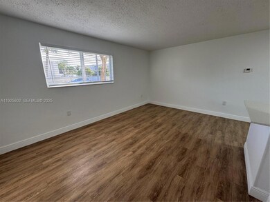 6705 SW 44th St unit 27, Miami, FL 33155 - photo 4