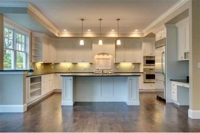 37 Fuller Rd, Needham, MA 02492 - photo 2