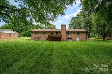 486 Mocksville Hwy, Statesville, NC 28625 - photo 3