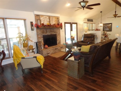 144 Suburban Dr, Red Oak, TX 75154 - photo 7