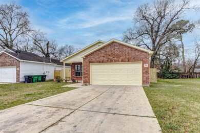 7022 Eastwood St, Houston, TX 77021 - photo 2